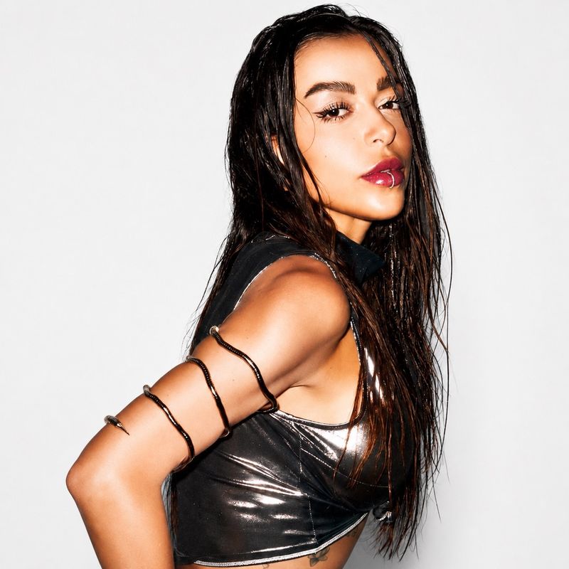 Lauren Mia — melodic techno & progressive house DJ at Het Sieraad Amsterdam